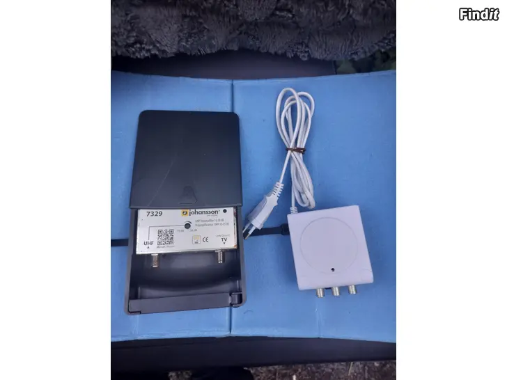 Myydään Mastovahvistin UHF15-35dB LTE + verkkolaite