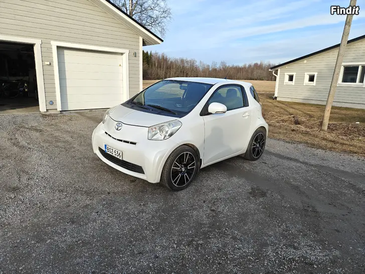 Myydään Toyota IQ 2009