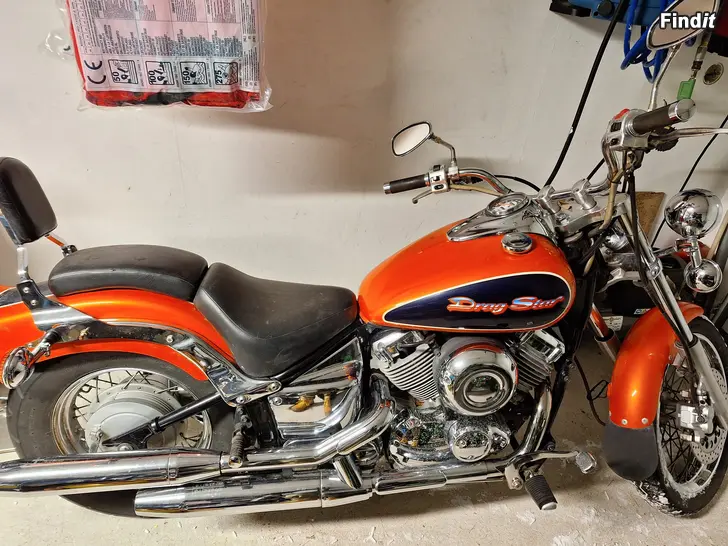 Säljes YAMAHA DRAGSTAR 650 CUSTOM  Körd 57tkm