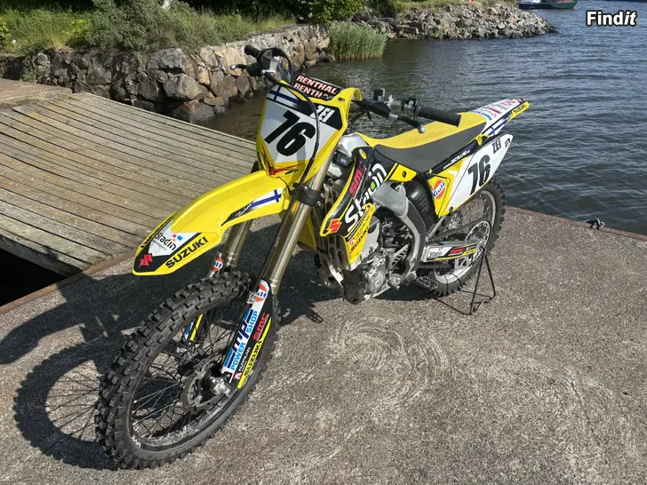 Myydään Suzuki RM-Z 250 vm. 2017 vain 25h ajettu