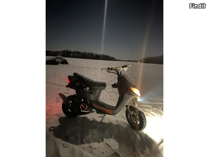 Myydään Keeway Hurricane 50cc 2-tahti