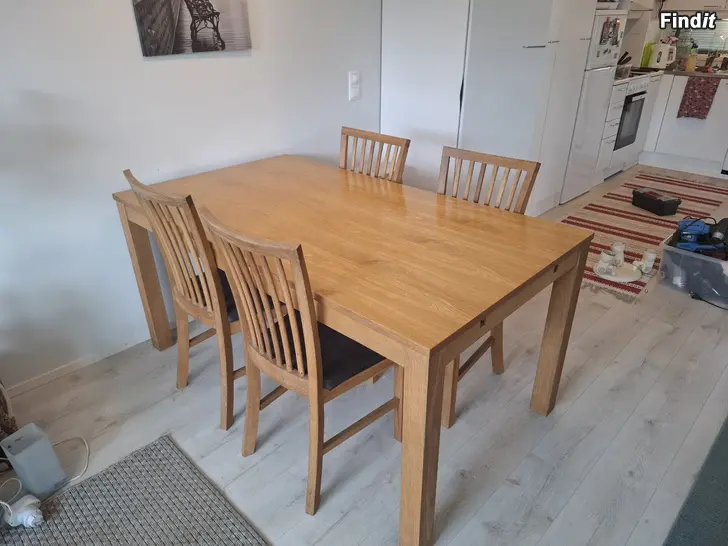 Myydään Tammipöytä
