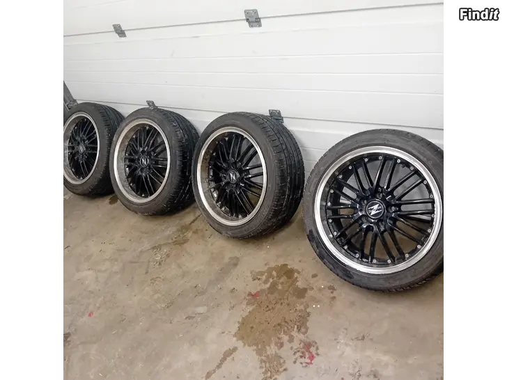 Säljes mercedes barzetta fälgar