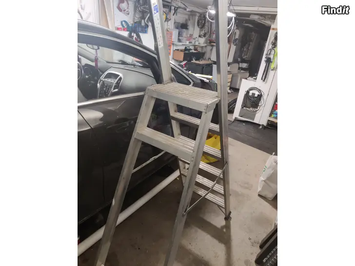 Myydään Skeppshultstegen 3,4m a-tikkaat