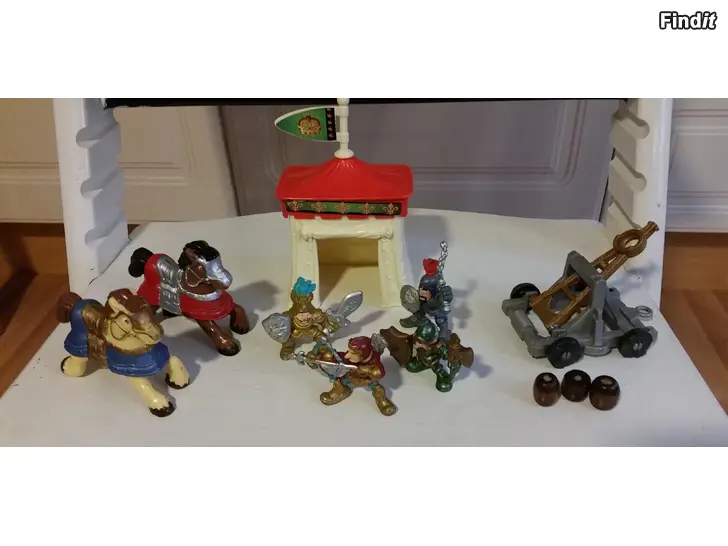 Myydään Ritaripakkaus muovileluja  -5e