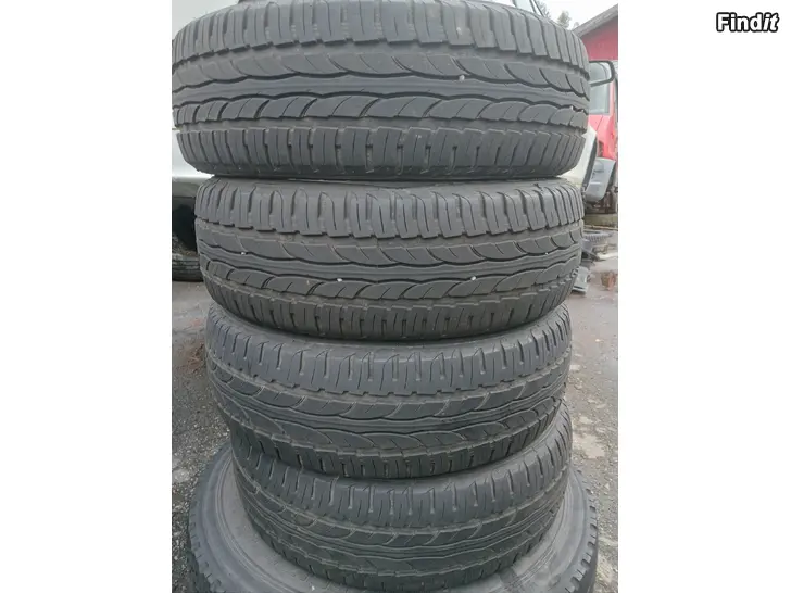 Myydään Kesärenkaat 185/60R15 pintaa  6 mm