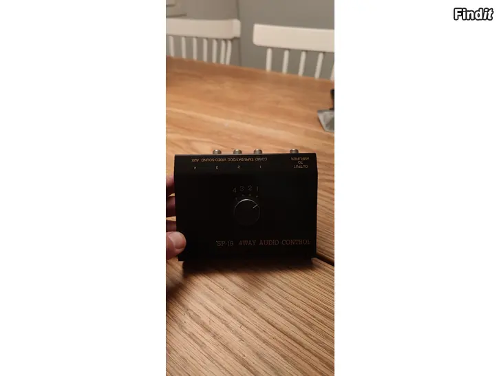 Säljes Audio switch SP-19