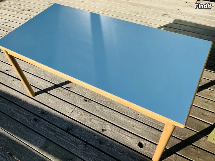 Myydään Pöytä Ikilevy Matala K57cm
