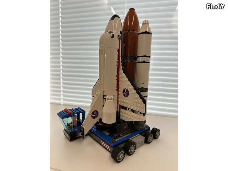 Säljes Stort Lego rymdset