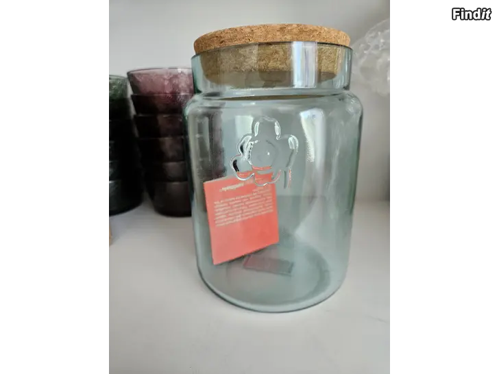 Säljes 2 st nya marimekko glasburkar 1,3 liter