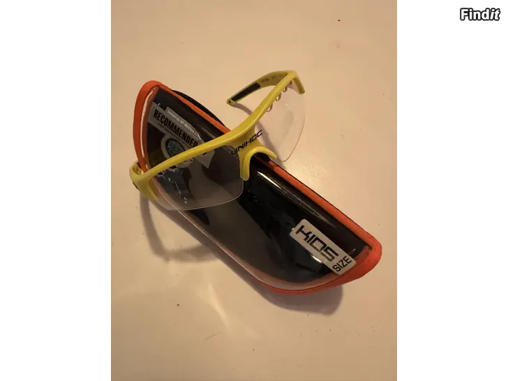 Säljes Innebandyglasögon