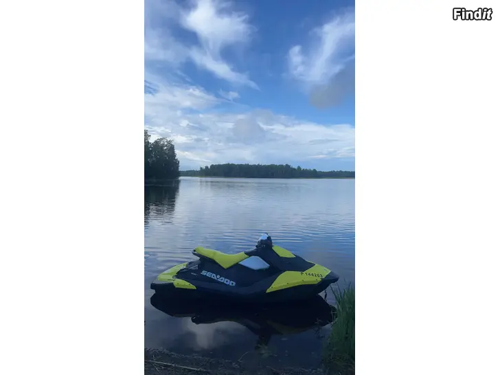 Säljes Seadoo spark 2up 90hv 2017