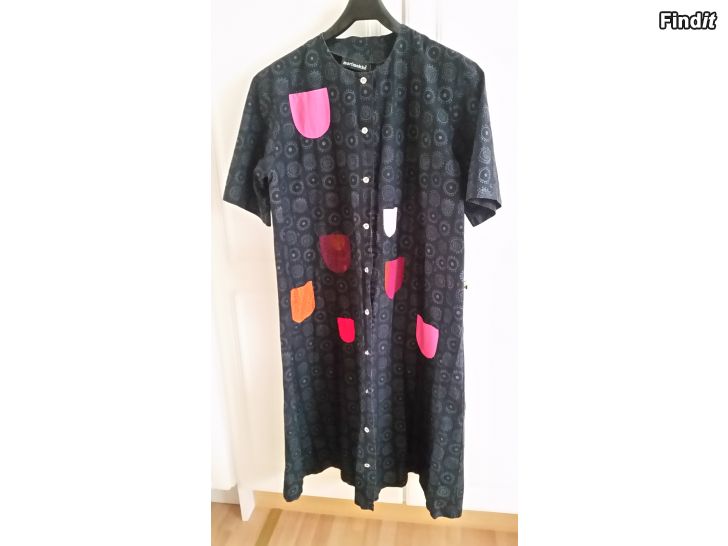 Säljes MARIMEKKO iloinen takki - vintage kangasmekko