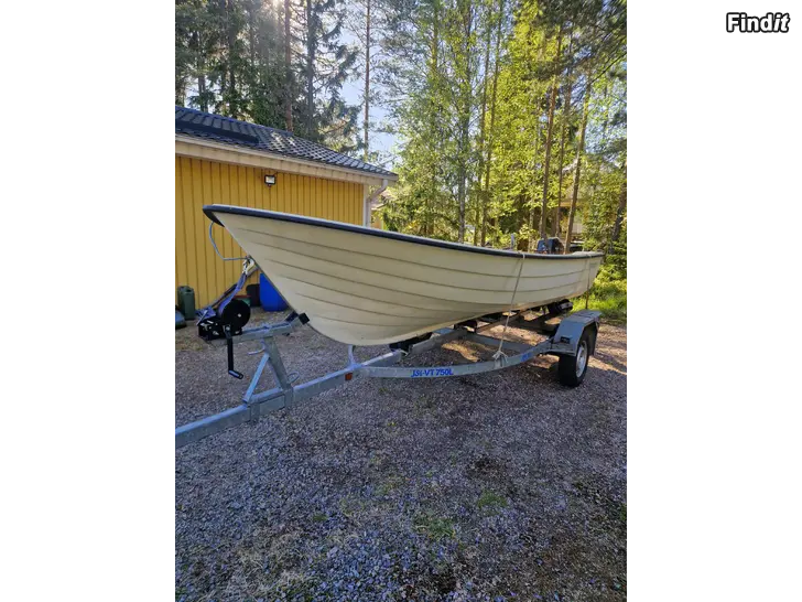 Säljes Paro 470