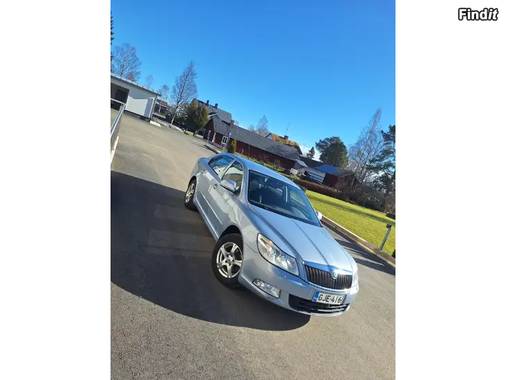 Myydään SKODA OCTAVIA 1.2 BENSIN
