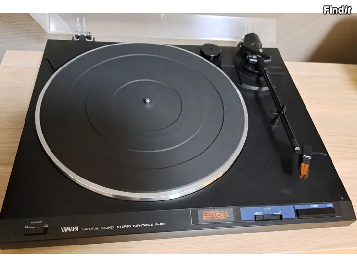 Myydään Yamaha P28 levysoitin