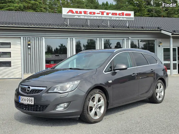 Säljes Opel Astra 1.6 Turbo 132kw Sports Tourer 2012 Säljes Opel Astra 1.6 Turbo 132kw Sports Tourer 2012