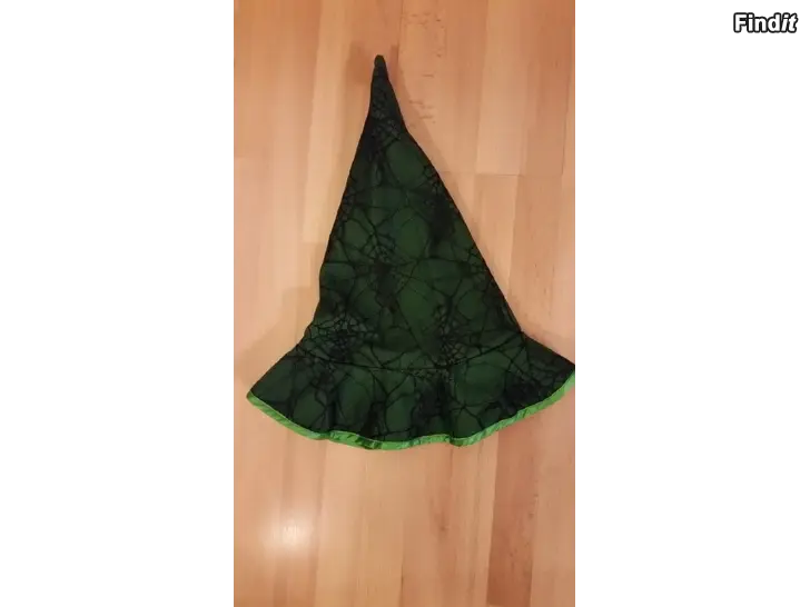 Myydään Halloween noidanhattu vihreä huopakangasta -hinta 3e