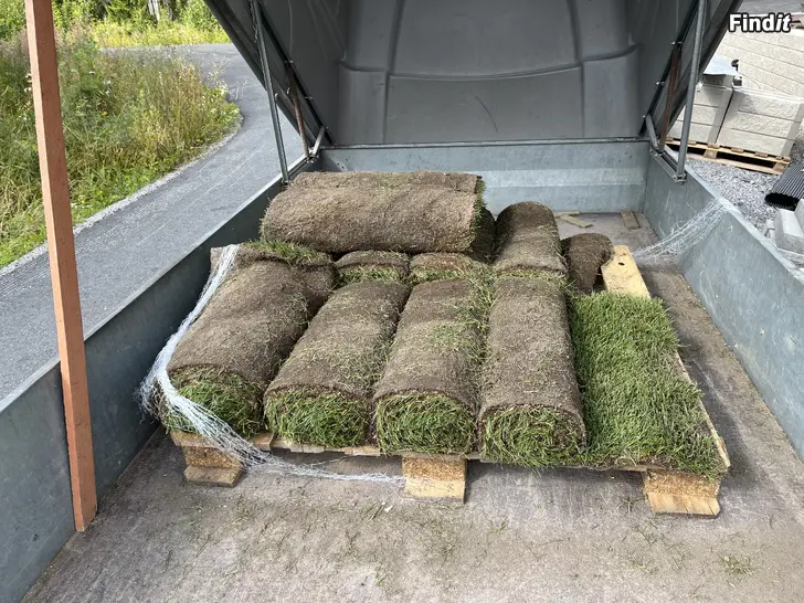 Säljes Gräsmatta på rulle 10m2