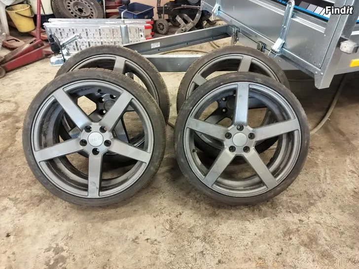 Säljes Concave fälgar 19 tum