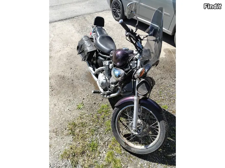 Myydään Yamaha