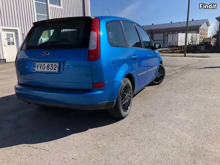 Myydään VARATTU    TODELLA HYVÄKUNTOINEN JA SIISTI FORD FOCUS C MAX