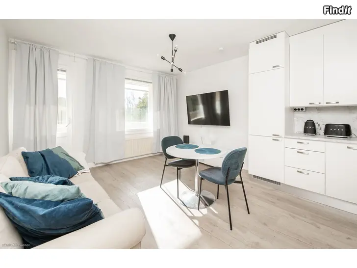 Myydään Tyyliä, valoa ja harmoniaa 43 m2. Parvekkeellinen kaksio. Merelle vain 300 m. Kaskinen, keskusta