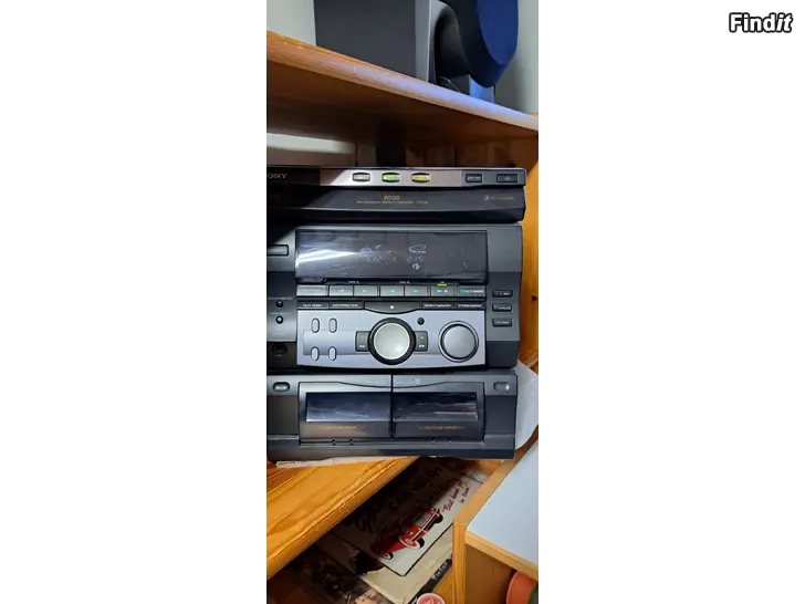 Myydään Sony MHC-R500 Mini Hi-Fi stereo