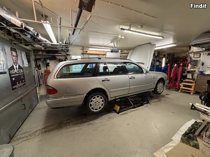 Säljes Mercedes w210 i delar