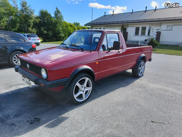 Myydään vw caddy 1992