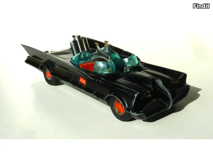 Myydään Vanha Batmobile 1960-luvulta