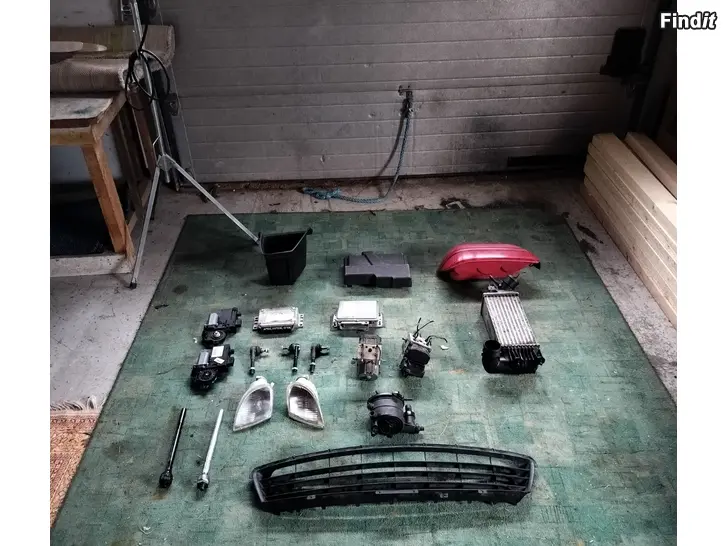 Säljes Puskurin ritilä abspumppu Bosch lasinnostimen moottori