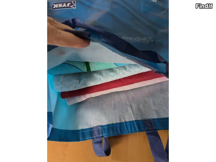 Myydään Pussilakanoita