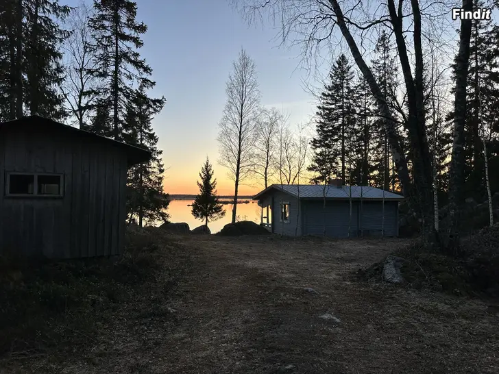 Myydään Kesämökki myyntiin