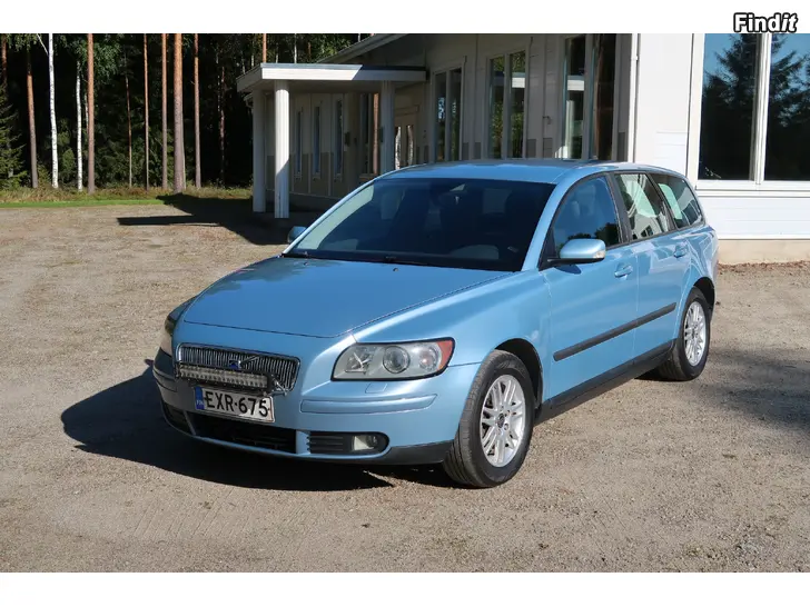 Myydään VOLVO V50 1.8 125HV -06 Juuri katsastettu ja huollettu