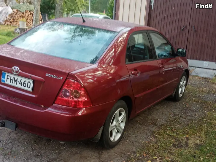 Myydään Toyota Corollan 1.6 2006