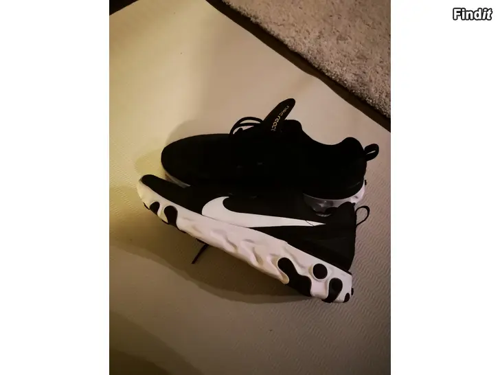 Säljes Nike React sko