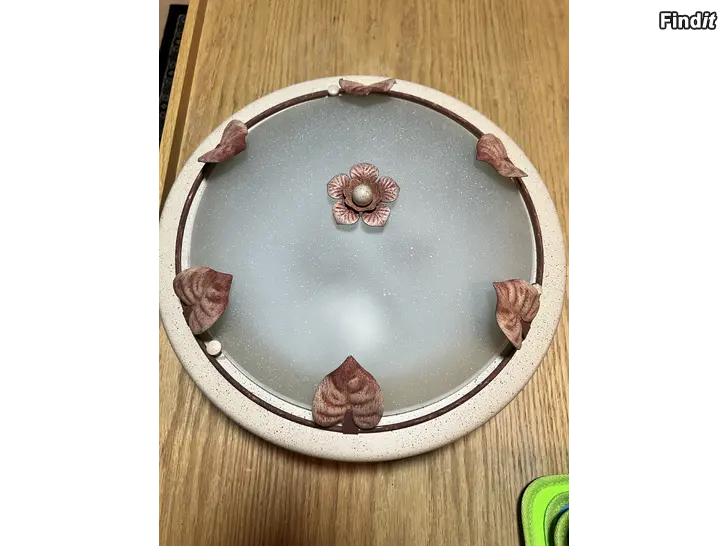 Säljes Taklampa plafond