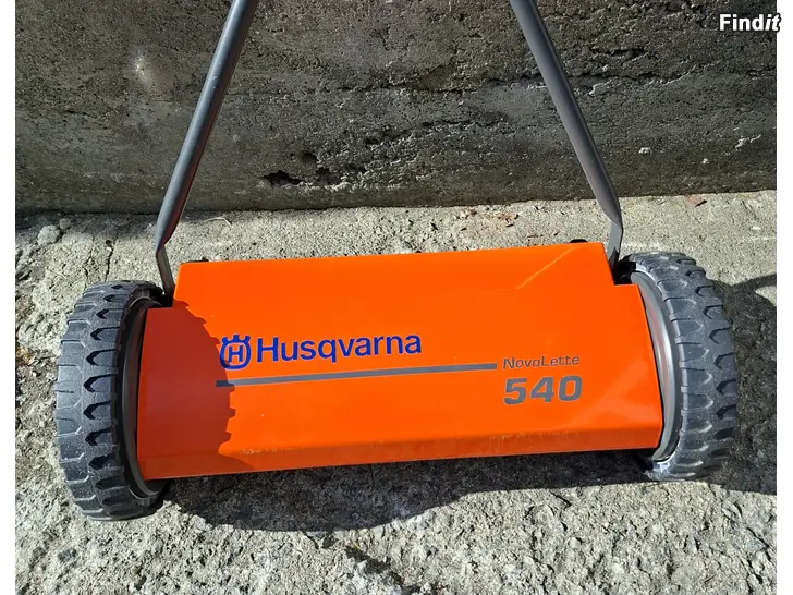 Säljes Husqvarna Novolette 540 handgräsklippare