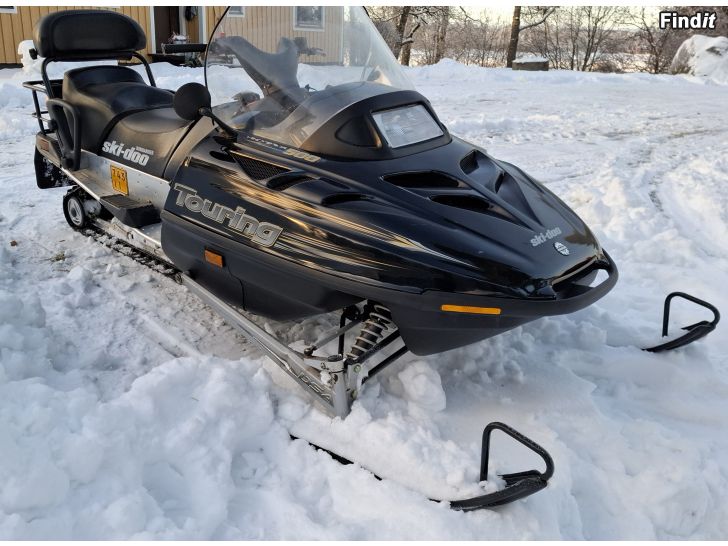 Säljes Ski-Doo Touring 500 F