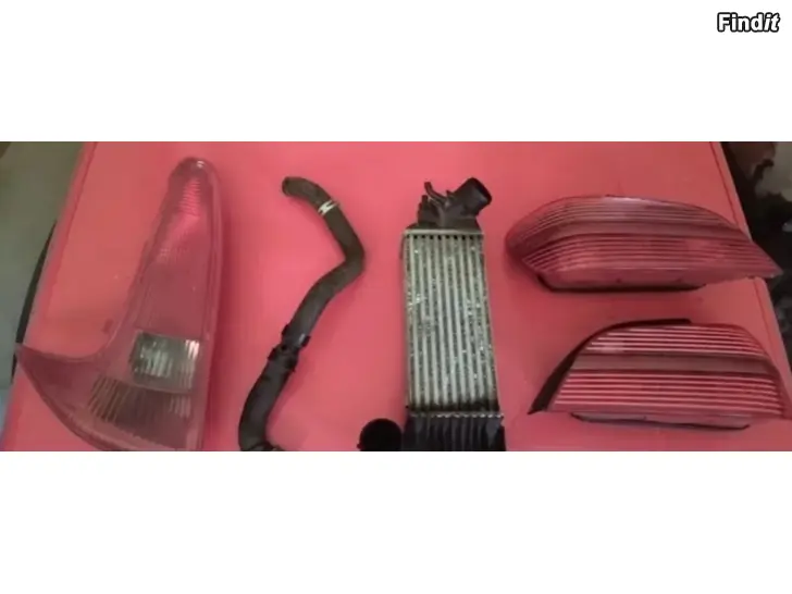 Myydään Takaumpio takavalot välijäähdytin