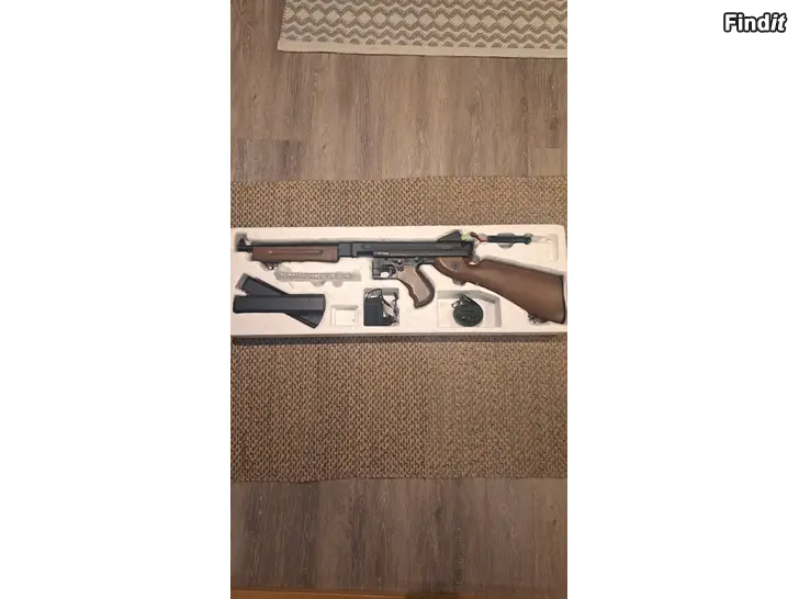 Säljes Airsoft thompson m1a1