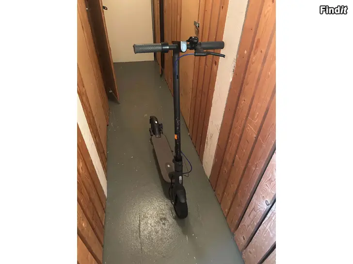 Säljes Xiaomi Mi Electric Scooter