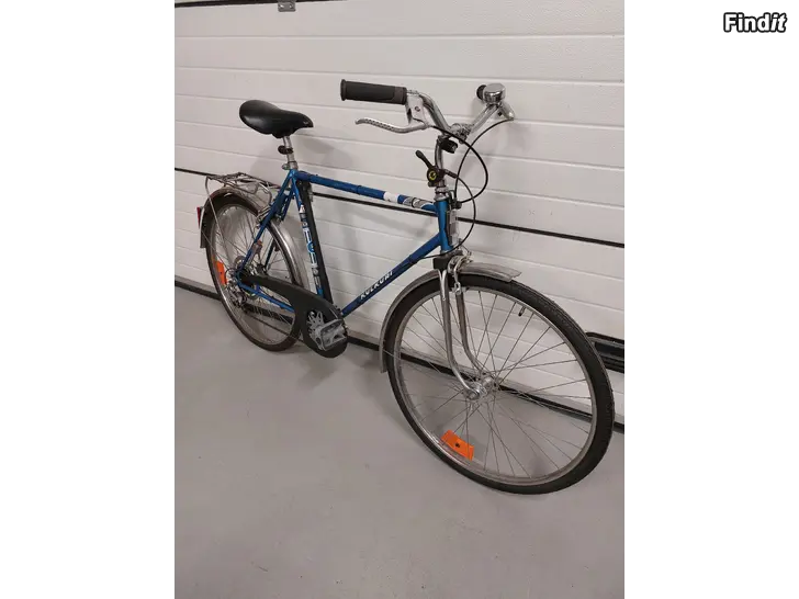 Säljes Helkama kulkuri 28