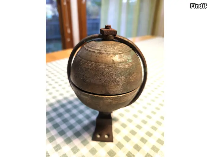 Myydään Aisakello / Klocka