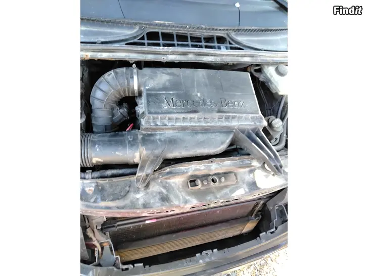 Myydään Viton moottori