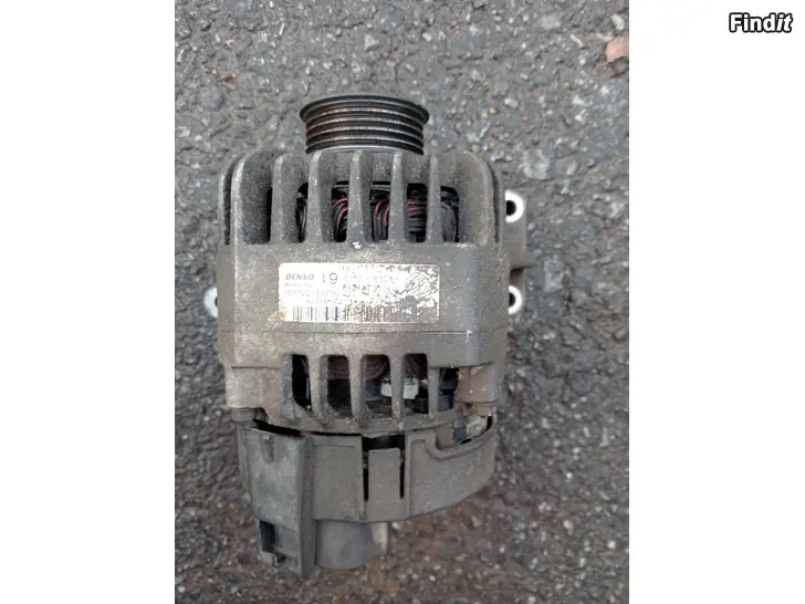 Myydään Fiat Stilo 1,4 16V 2006 laturi MS1022118480 Denso