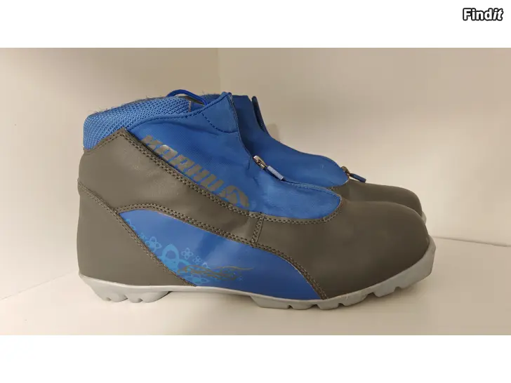 Säljes Karhu skidskor 45 NNN