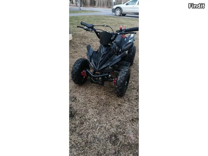 Myydään Fyrhjuling åt barn