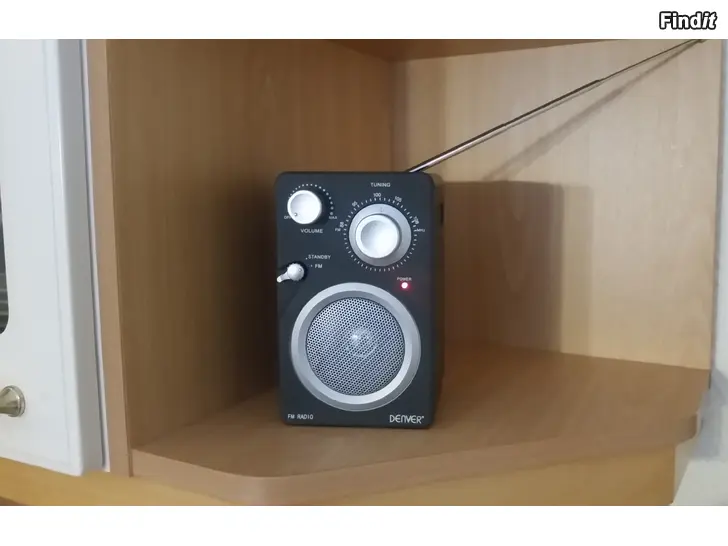 Myydään FM radio Denver TR-41C 5e